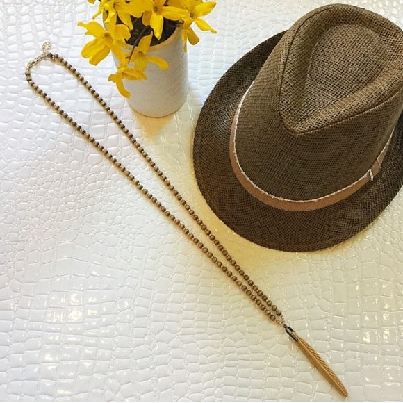 Wooden Bead Pendant Necklace - Picture 3 of 9